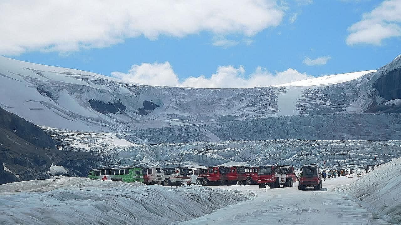 Nikmati gunung  tasik  dan glasier Canada Berita Gaya 