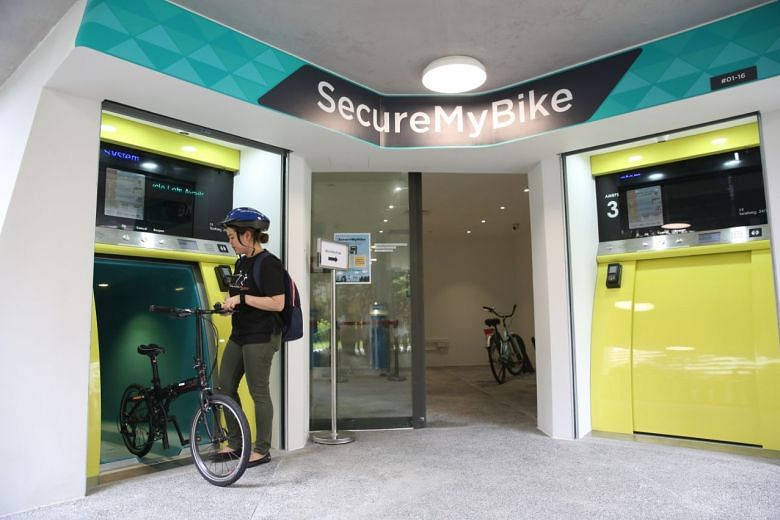 Tempat letak  basikal  automatik pertama di Admiralty 