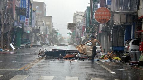 Ribuan penduduk terjejas taufan Nepartak Dua insiden gegar Taiwan