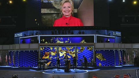 PILIHAN RAYA PRESIDEN AMERIKA SYARIKAT Clinton wanita pertama calon presiden AS
