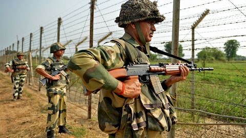 Satu askar India maut bila militan serang khemah tentera di Kashmir