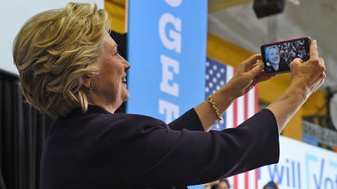 Tinjauan: Sokongan ke atas Clinton melonjak