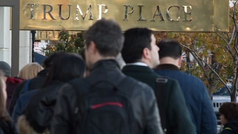 Penghuni berjaya tukar nama bangunan Trump Place