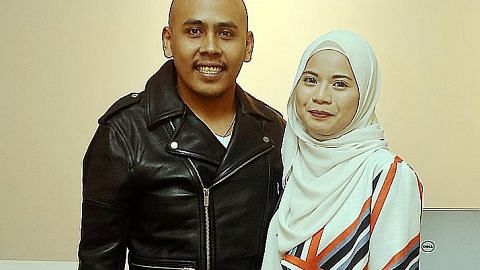 Pasangan Kota Singa pikat hati ikon fesyen Malaysia
