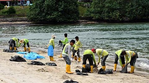 NEA: Operasi pembersihan pantai selesai TUMPAHAN MINYAK DI JOHOR