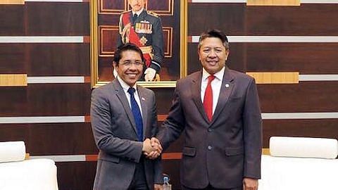Pertemuan perkukuh kerjasama pertahanan S'pura-Brunei
