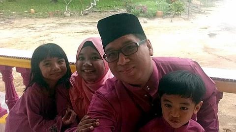 Larang guna iPad agar anak beraya bersama keluarga di Melaka