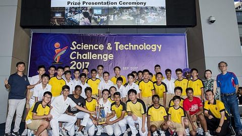 Sekolah Victoria juara cabaran sains dan teknologi Politeknik Nanyang
