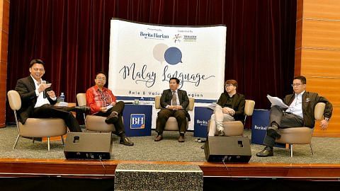 Bahasa Melayu pengaruhi dan perkukuh diplomasi serantau