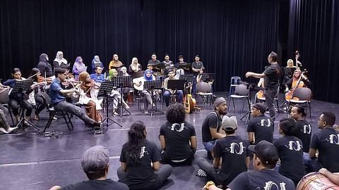 Muzik tradisional, pop etnik seirama di Our Tampines Hub