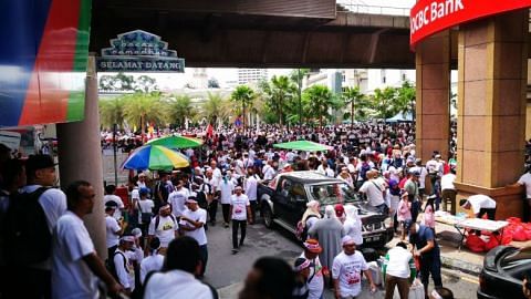 Thousands gather in KL for rally against UN rights convention, ICERD