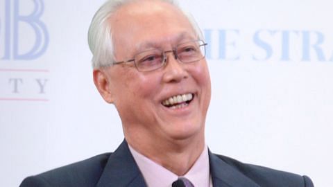 Goh Chok Tong terima anugerah tertinggi NUS
