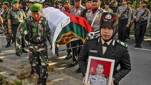 Pemimpin pengganas ditahan di Jawa Timur