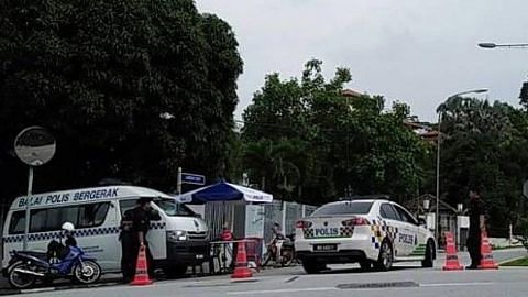 Penyokong Najib kurang senang dengan tindakan polis