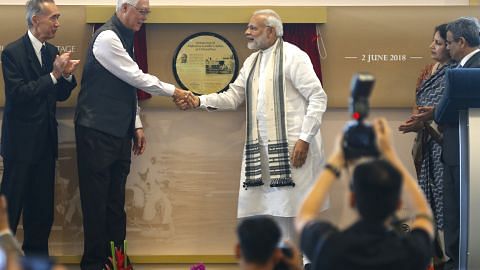 PM India hayati tempat beribadat pelbagai agama