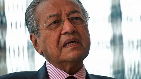 Mahathir: Ada usaha pujuk anggota Pakatan sertai gabungan Umno-PAS