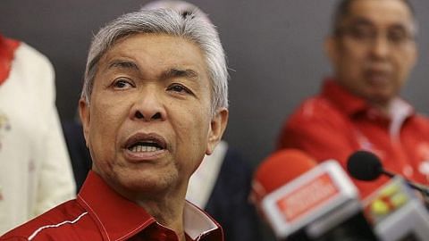 Zahid terus berdepan tekanan lepaskan jawatan Presiden Umno