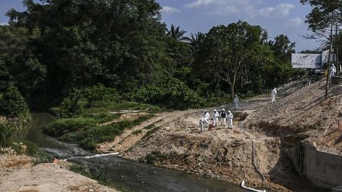 Pasir Gudang chemical spill: Johor Sultan wants authorities to check on pollution in two other rivers