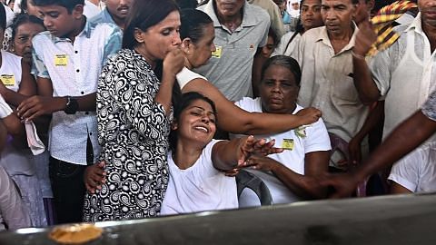 Rakyat Sri Lanka bertafakur peringati mangsa serangan