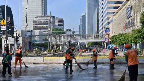 Keadaan di Jakarta kembali tenang