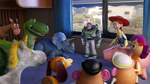 Filem animasi 'Toy Story' kekal relevan, cuit hati
