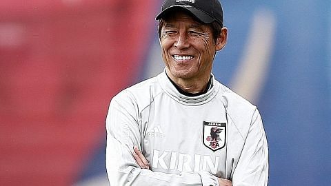 Bekas jurulatih Jepun Akira Nishino kini ketuai Thailand