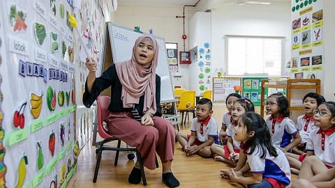 Bernyanyi, main kompang agar murid minat bahasa Melayu