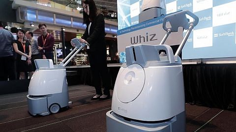 SoftBank Robotics lancar robot pembersih vakum di S'pura