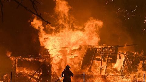 Kebakaran di Australia: Morrison umum pampasan bagi bomba sukarela