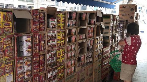 FairPrice hadkan pembelian produk kertas, beras, sayur dan mi segera