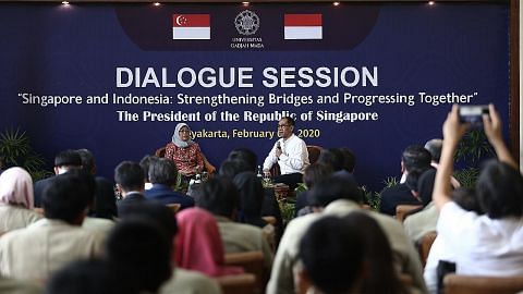 LAWATAN RASMI PRESIDEN KE INDONESIA Presiden Halimah: Peluang kerjasama ekon digital S'pura, Indonesia luas