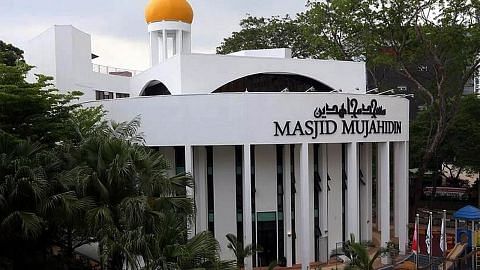 Persiapan rapi buka masjid