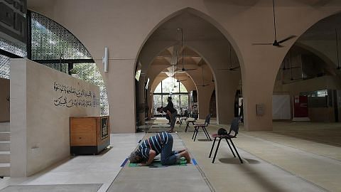 FASA PERTAMA SELEPAS PEMUTUS LITAR Langkah pencegahan, keselamatan diutama apabila masjid dibuka