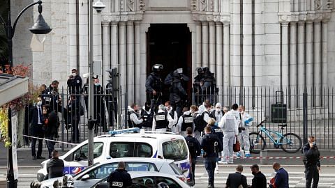 3 maut dalam serangan di gereja Perancis