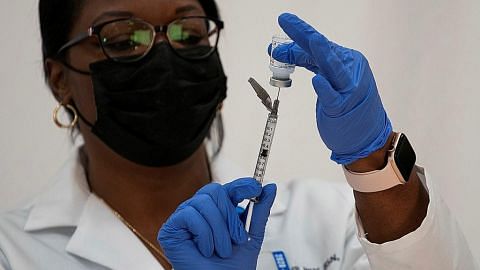 4 pengeluar ubat jangka ujian akan sahkan vaksin berkesan tangani varian baru Covid-19