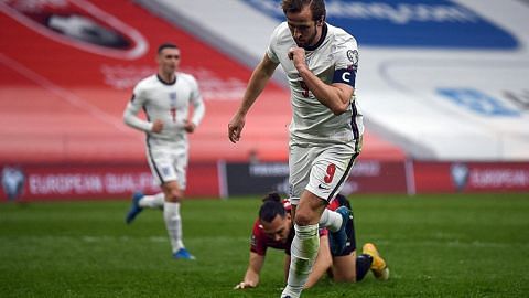 Kane cetus kemenangan England di Tirana