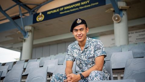 Cemerlang dalam latihan 'Navy': Aqil terima anugerah Bayonet Perak
