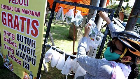 Jokowi minta penyaluran paket ubat percuma bagi penderita Covid-19