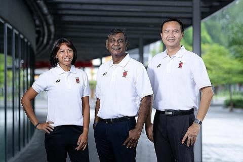 KETUA ROMBONGAN: (Dari kiri) Asmah, Sinnathurai dan Damien akan memimpin rombongan Singapure ke Sukan SEA pada Mei ini. Kesemuanya adalah bekas atlet negara. - Foto MAJLIS OLIMPIK NASIONAL SINGAPURA (SNOC)