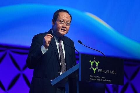 DR TAN: Tata amalan baru menetapkan tanggungjawab jelas bagi pengarah dan ketua pegawai eksekutif syarikat. - Foto BH oleh CHONG JUN LIANG