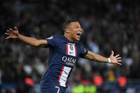 TERLALU ANGKUH?: Sikap angkuh Mbappe yang semakin teruk dalam Paris Saint-Germain dianggap memecah-belah kelab itu. - Foto-foto AFP