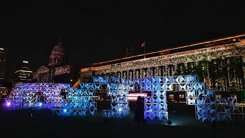 Bandar sivik SG bermandi cahaya rai pesta 'Light to Night'
