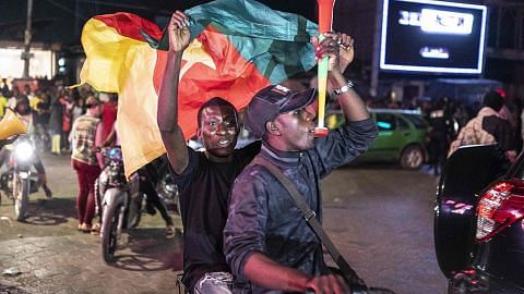 6 maut dalam insiden rempuhan penyokong; cemari kemenangan Cameroon