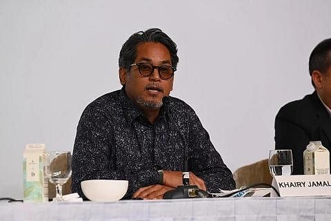 ENCIK KHAIRY JAMALUDDIN: Dakwa ada 'perwakilan import' semasa perhimpunan agung Umno baru-baru ini.