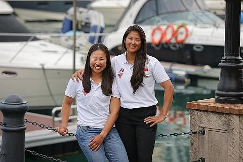 SASARAN: Pelayar kapal nasional Cecilia Low (kanan) dan Kimberly Lim, menyasarkan untuk mengekalkan emas Sukan Asia mereka pada bulan September. - Foto ST