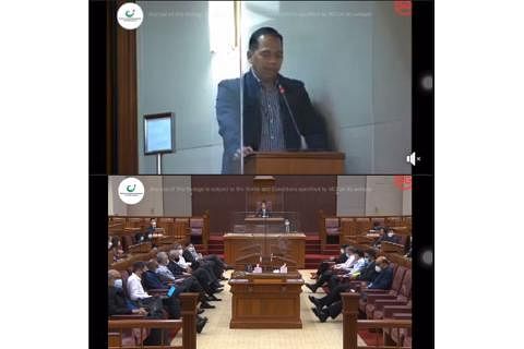 BERI RESPONS: NMP Encik Abdul Samad Abdul Wahab berkongsi apa yang telah dilakukan oleh Kongres Kesatuan Sekerja Kebangsaan (NTUC) di Parlimen pada 2021. - Foto FACEBOOK ABD SAMAD ABD WAHAB
