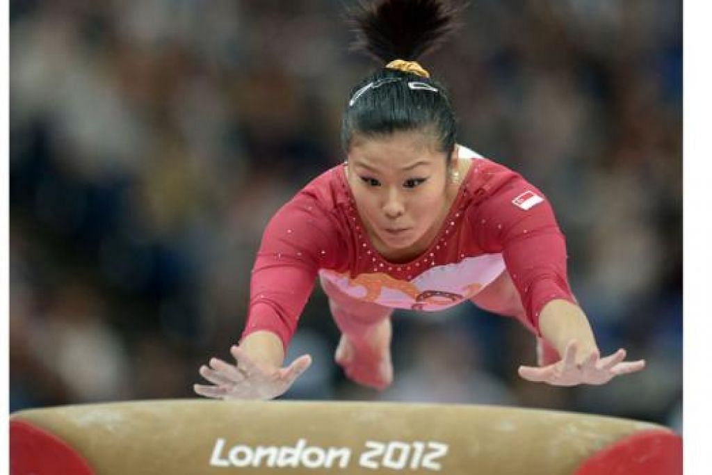 AKSI DALAM SUKAN OLIMPIK: Lim Heem Wei mencatatkan persembahan yang membanggakan memandangkan beliau perlu bersaing dengan 98 peserta lain dalam Sukan Olimpik London 2012. – Foto fail