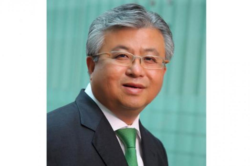 ENCIK THOMAS CHUA: Nama Presiden Dewan Perniagaan dan Perusahaan Cina Singapura ini berada dalam senarai mereka yang berminat jadi NMP.