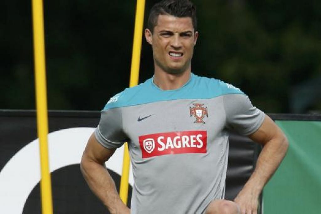 RONALDO: Ketiadaannya amat dirasai Portugal, yang terkial-kial ketika berdepan lawan mudah. Ronaldo kelihatan menyertai latihan di Florham Park, New Jersey, minggu lalu. - Foto REUTERS