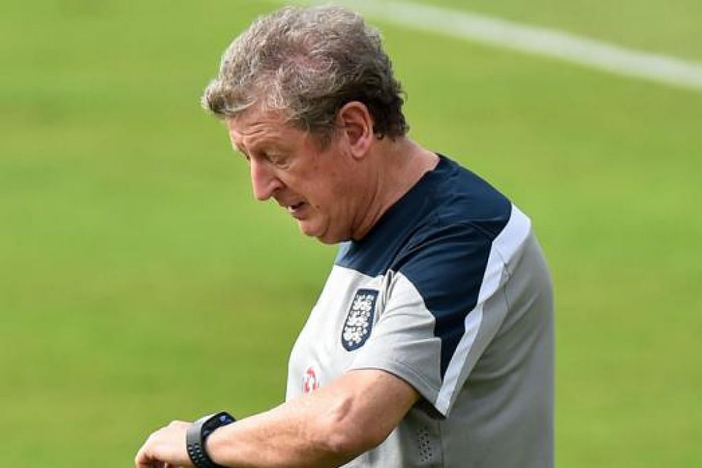 MASA PENENTUAN: Meskipun kedudukannya dijamin FA England, namun kekalahan ketiga berturut-turut dalam kempen Piala Dunia di Brazil akan meletakkan tekanan hebat ke atas Roy Hodgson. - Foto AFP